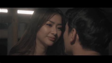Manila Exposed Volume 1 .